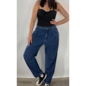 LEE High Rise Vintage Pleated Front Denim Mom Jeans